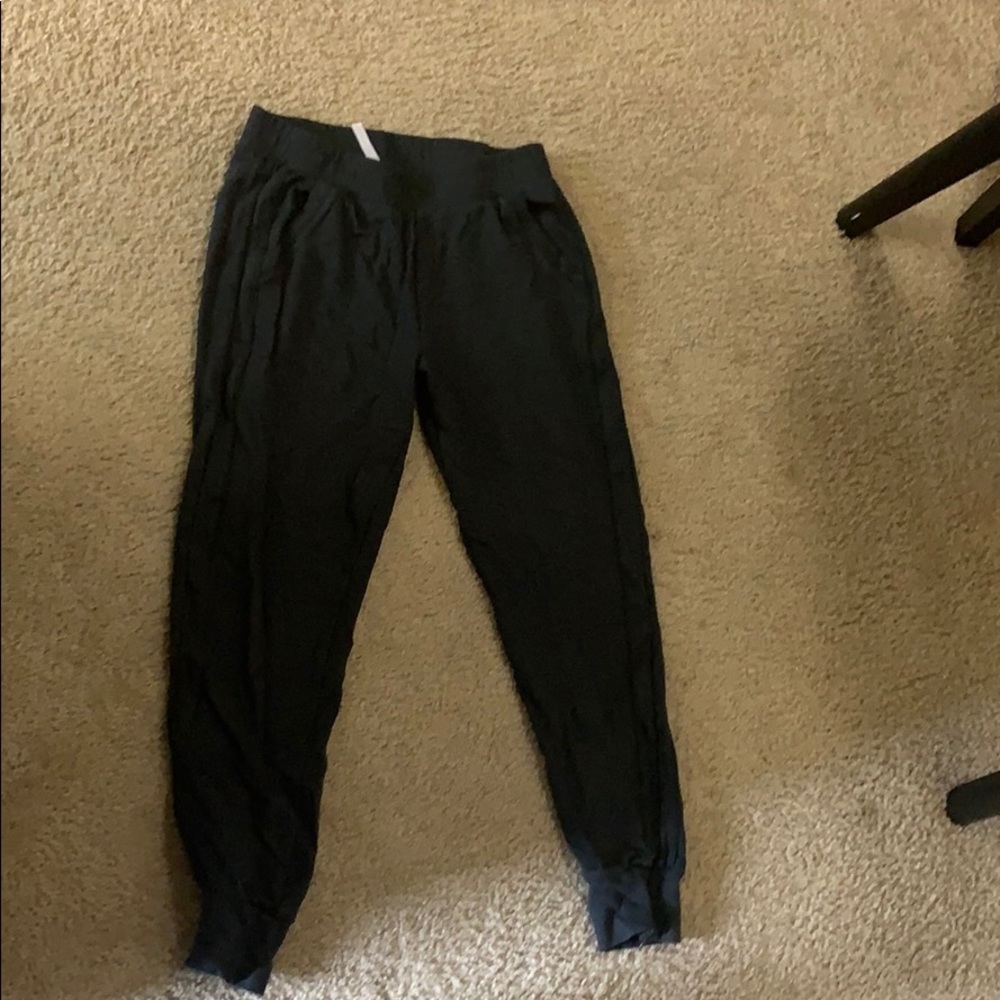 Fabletics gray joggers